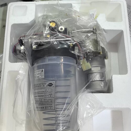 浙江流遍油脂润滑泵GDBS1-J20/07E-24V，2台全 ~议价