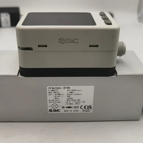 SMC流量计PF3A703H-10-GS,一个,原装正品无包 ~议价