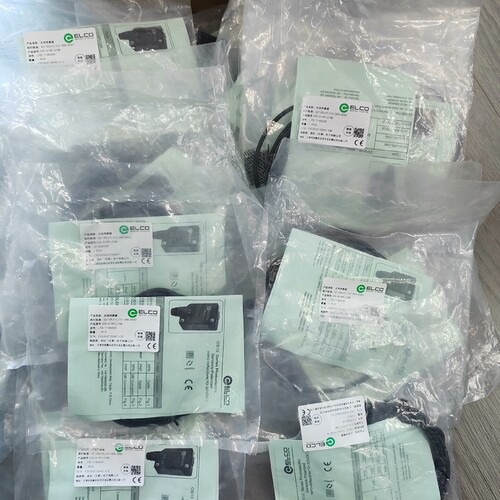 打包处理:原装正品ELCO宜科激光光电传感器，如图型号， ~议价