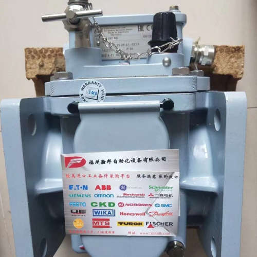 气体继电器\tBC80  63-3.28.33.41.-0243-ZG1.2-8\tEMB 议价