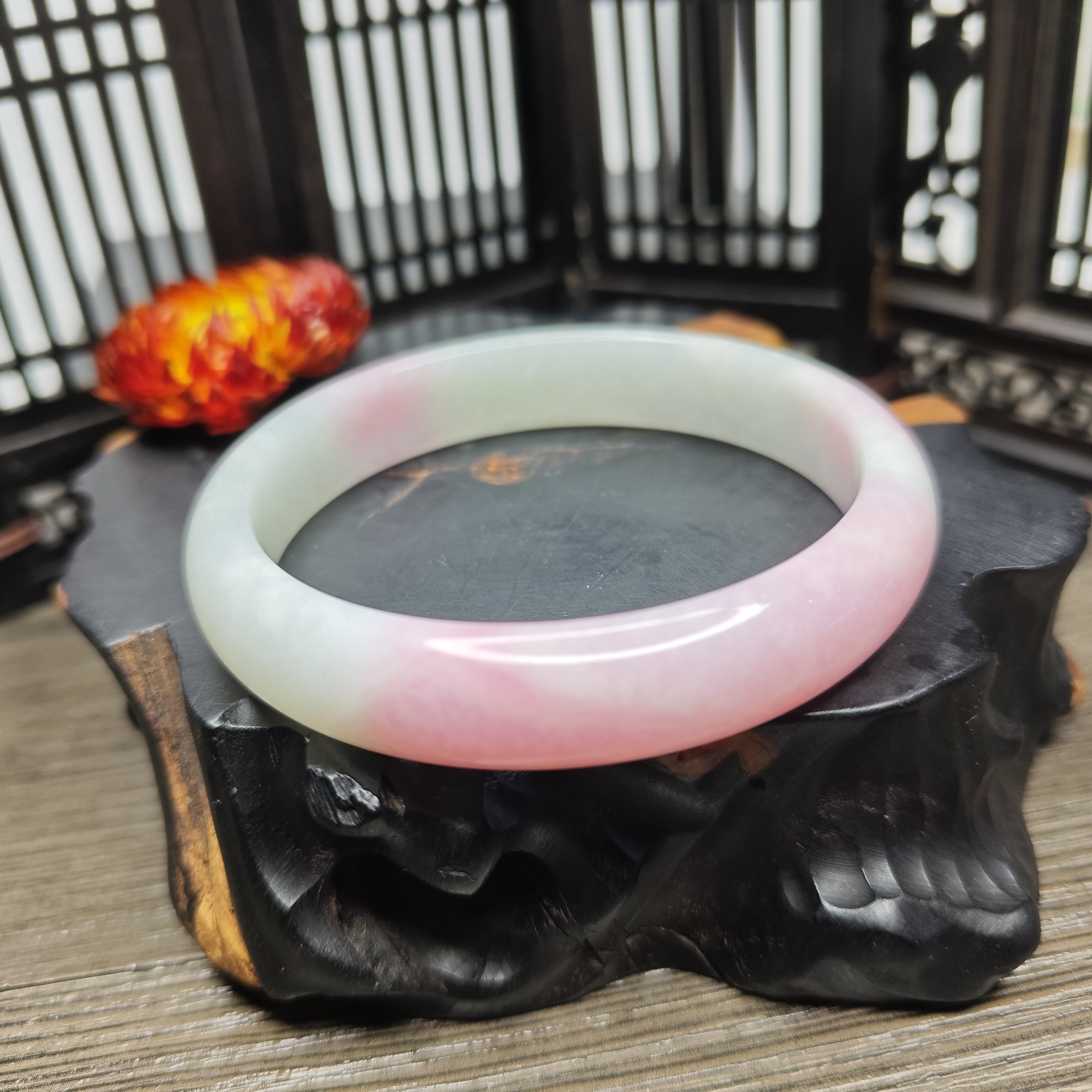 珍藏冰润芙蓉玉红粉玉石大圈手镯内径62.5mm宽13.2mm厚9.3重51.2g