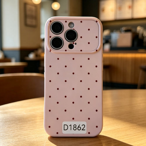 D1862 粉色简约波点 精孔亮面爱心边软硅胶17promax苹果17pro新款iphone16pro保护套15创意防摔全包手机壳