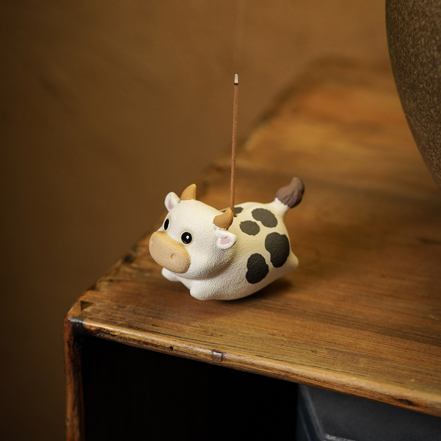 可爱奶牛香插香座创意萌系手工动物造型小众紫砂陶瓷小摆件礼物
