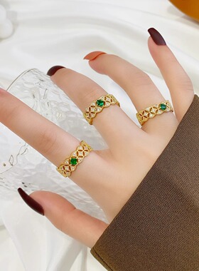 宫廷风时尚新款镂空气质简约祖母绿镶钻开口戒指女百搭可调节指环