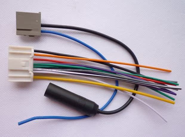 日产骐达 轩逸 骊威启辰原车CD主机FM收音机专用天线尾线