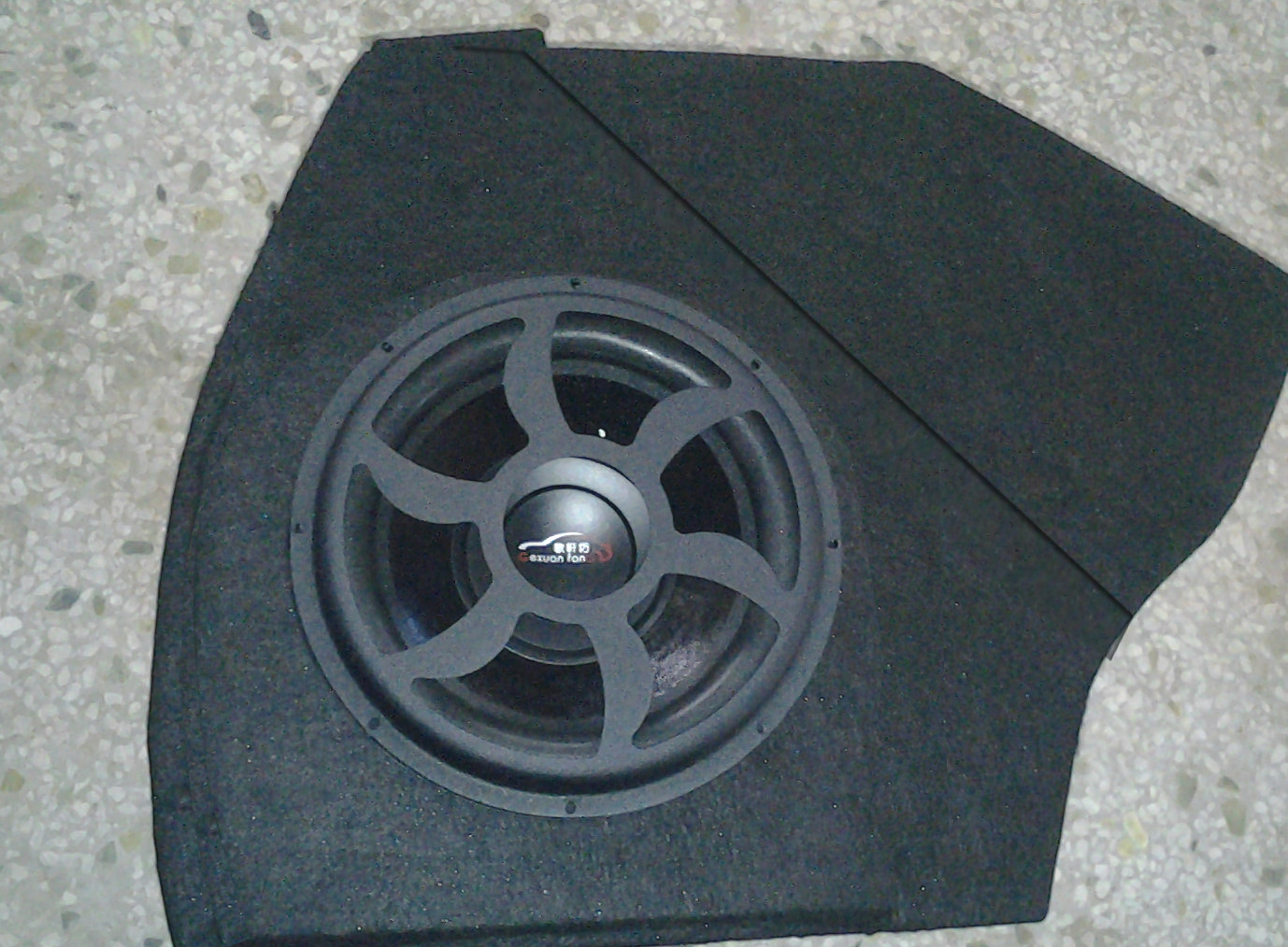 传祺GA3车专用低音炮  音箱 补形 无损安装 不占空间 10 12寸喇叭