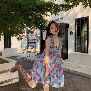 宽松显瘦海边度假风甜美短裙子 复古木耳边碎花裙吊带连衣裙女夏季