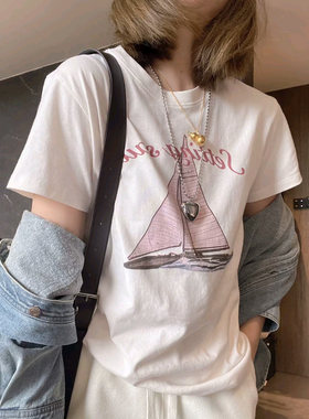 欧货秋冬新款温柔奶杏色粉色帆船手绘短袖T恤女圆领宽松打底上衣