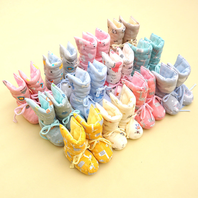 宝宝手工棉花鞋子 婴儿加厚保暖护脚套鞋套 新生儿初生棉鞋步前鞋