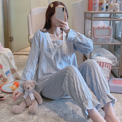 冬季珊瑚绒家居服保暖甜美风蓝色