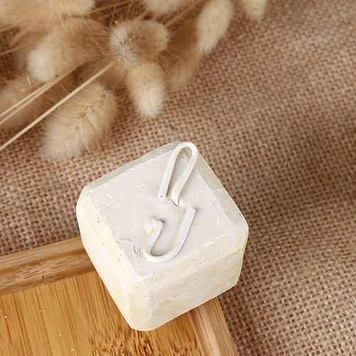 傻傻龙猫40g钙质正方体磨牙石