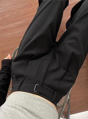 黑色褶皱高端套装裤，女性夏季瘦2025年新的大尺寸肥胖毫米瘦Look