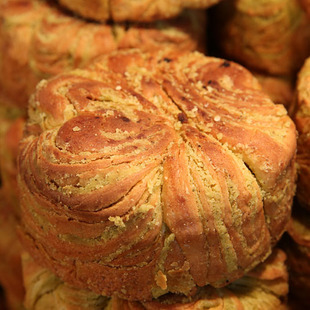 呼市旧城北门 杨老大香豆烤馍 焙子月饼胡麻油马林大油旋