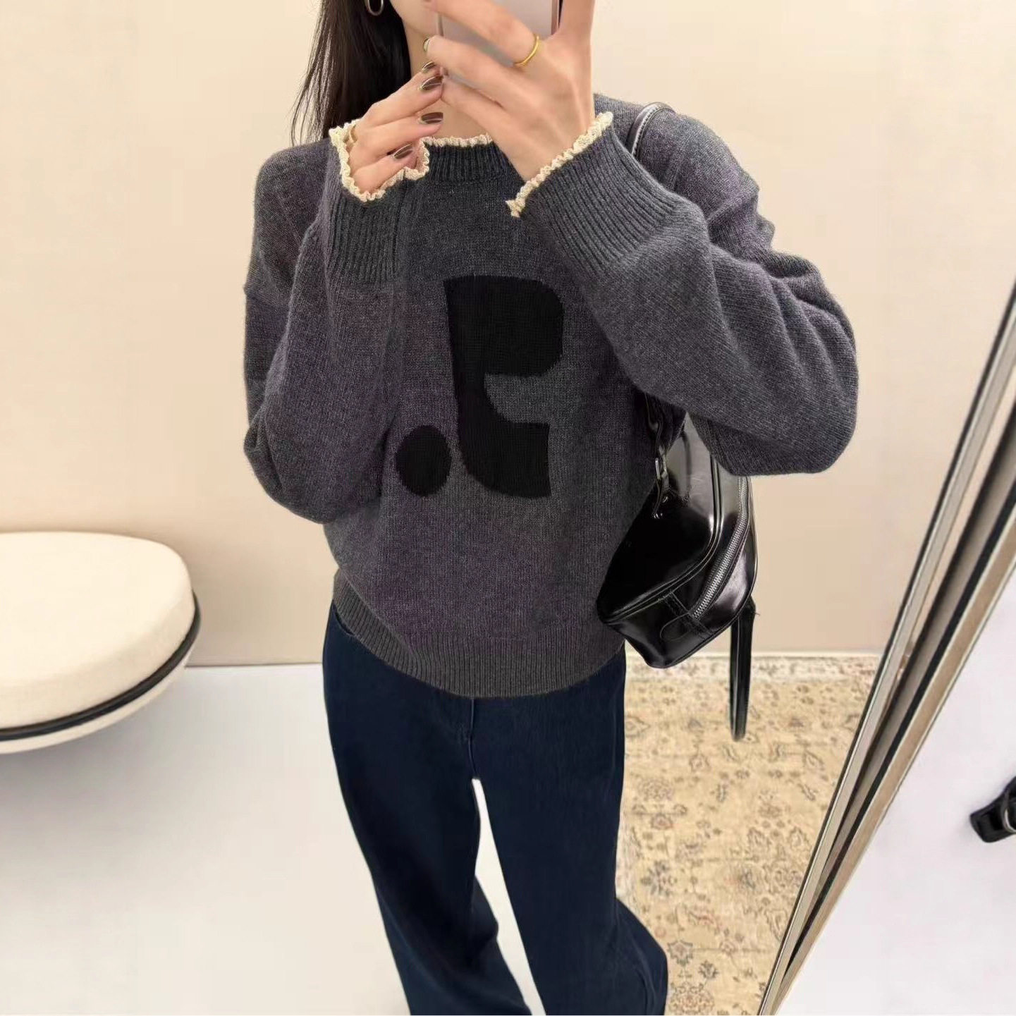 园园美衣冬毛衣女浣熊绒毛衣花边拼接保暖保暖新款字母针织衫毛衣