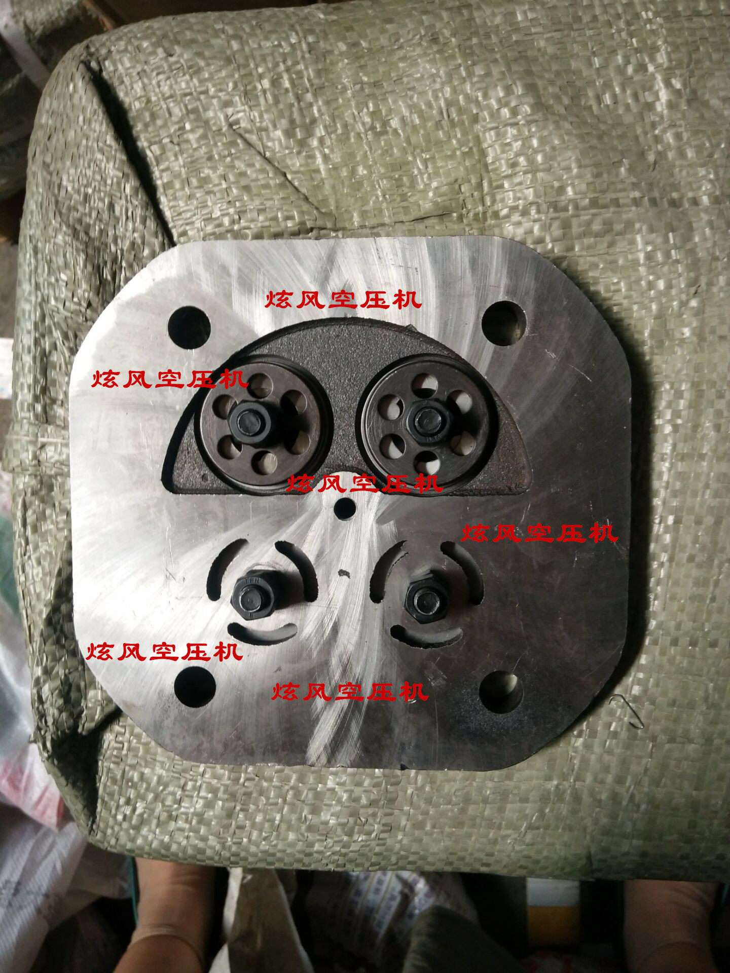 罗威1.5空压机配件阀板总成 力达100气泵进气阀板 超豹空压机阀板