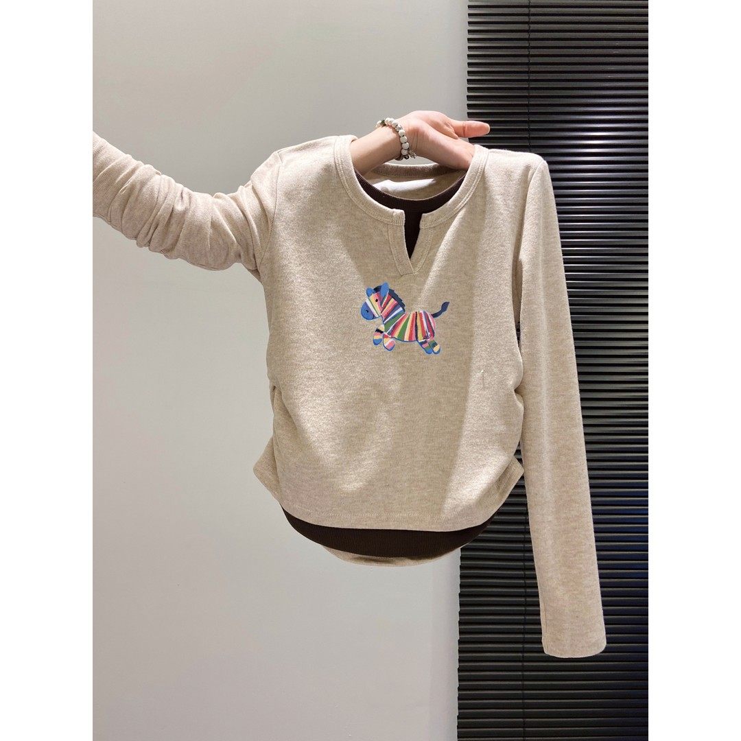 爆炸好看洋气~撞色拼接V领长袖T恤女秋冬设计感收腰显瘦百搭上衣