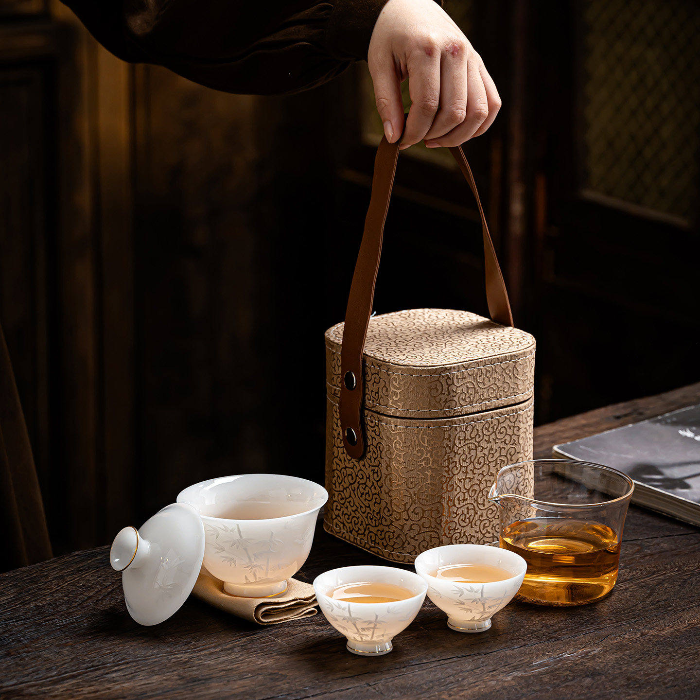 一品仟堂羊脂玉旅行茶具盖碗茶杯套装德化璞玉描金浮雕便携快客杯