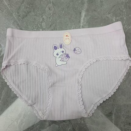 可爱好看三角内裤女士简约舒适内裤女生款居家舒服中腰底裤女孩穿