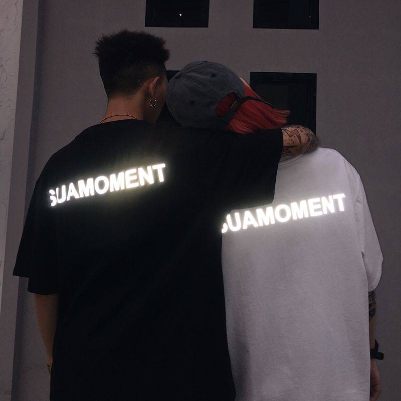SuaMoment2018夏季宽松反光夜光3M字母印花ins嘻哈短袖情侣款