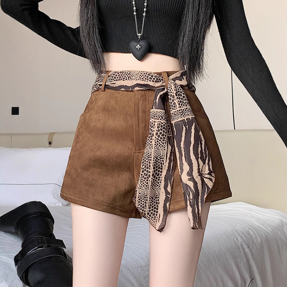 咖色鹿皮绒阔腿短裤女外穿靴裤