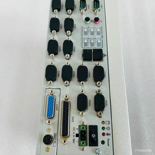 研华 ITA-1710-CC4A 无风扇 嵌入式 工业计算机
