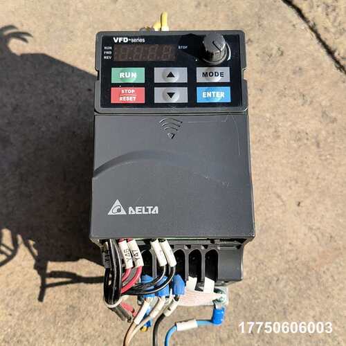 台达变频器0.75KW 380V VFD007E43A
