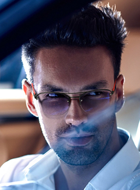 墨镜时尚风男士偏光变色尼龙镜片