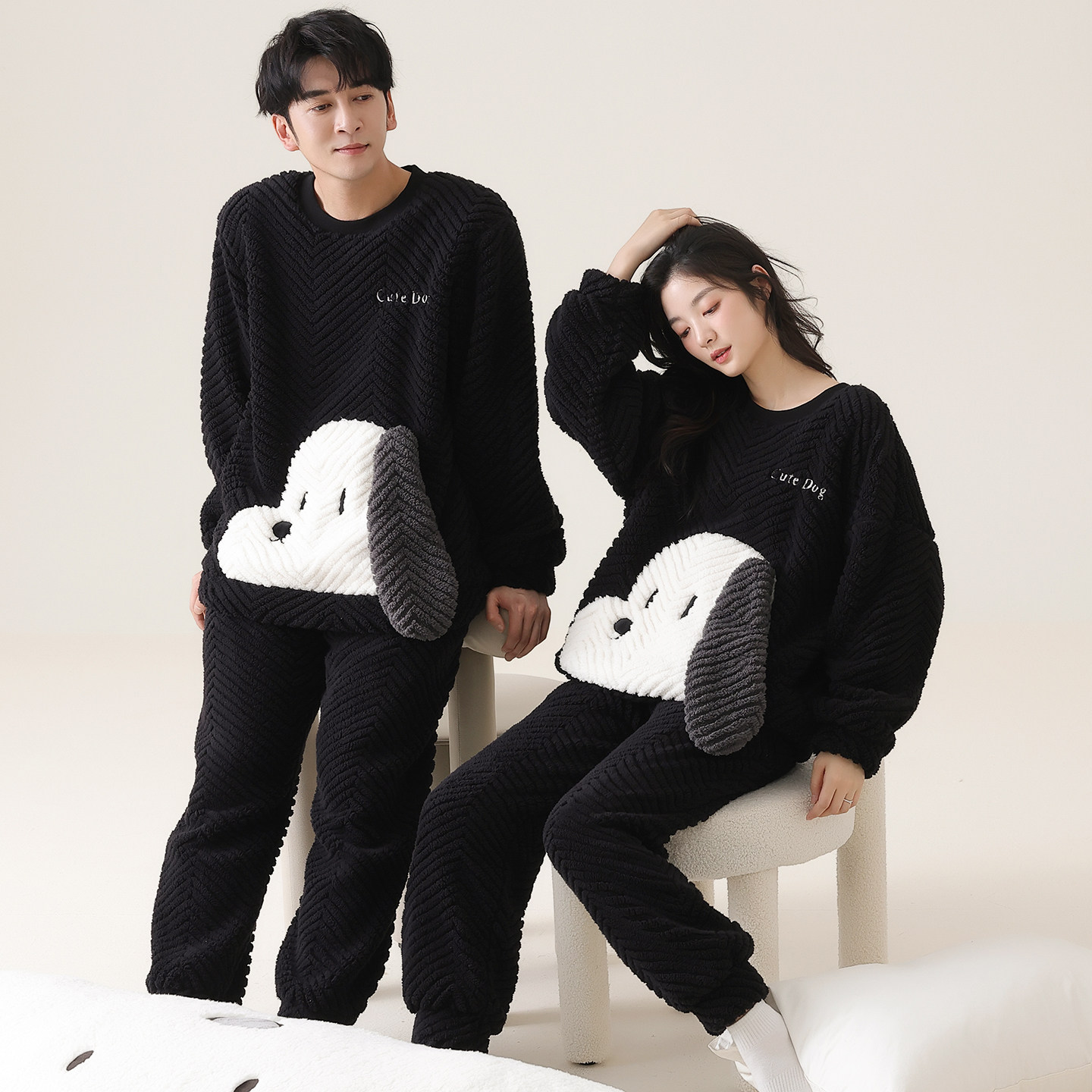 情侣款睡衣秋冬款珊瑚绒套头新款法兰绒加厚加绒男女可外穿家居服