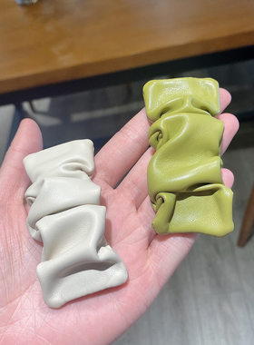 新款褶皱皮质发夹女法式复古简约bb夹网红刘海夹发卡边夹发饰韩国