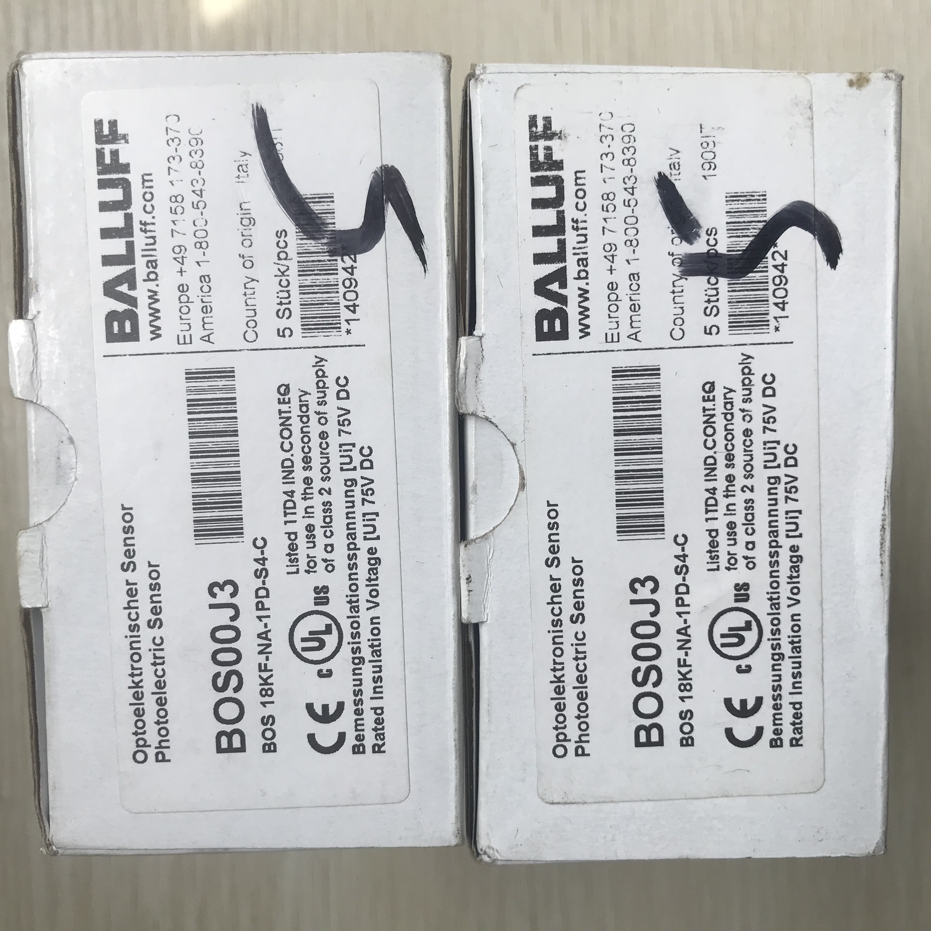 BOS 18KF-NA-1PD-S4-C BOS00J3 现货促销全新原装巴鲁夫实物照片