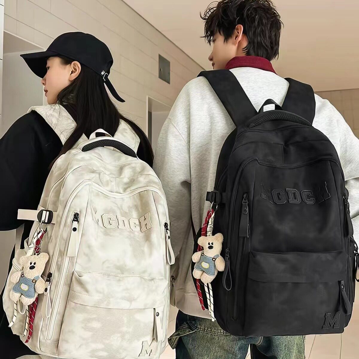 减负护脊宽背带书包初中女生