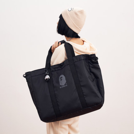 潮牌bape猿人头大容量斜挎单肩包男女手提运动健身包日系厚推特包