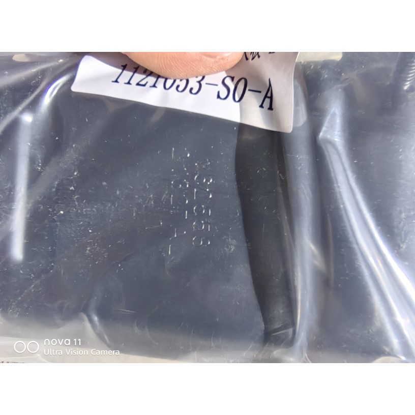 新到适用于MODEL3后叶子板和后梁头连接支架高品质件分左右