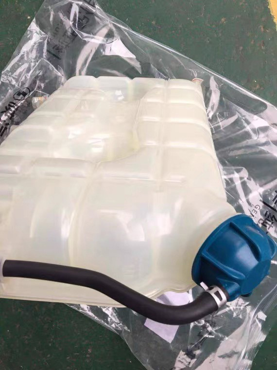 陕汽轻卡德龙K3000防冻液水壶轻卡K3000膨胀水箱水壶盖水箱 原厂