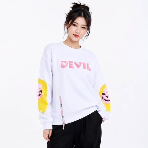 恶魔拉链衩加绒女卫衣