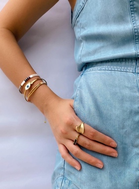 波西米亚风小众设计黑白冷淡风tila御幸珠手工串珠个性百搭小手链