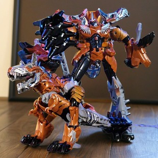 变形7玩具霸王恐三角龙铁渣钢索锁金刚机器人送男孩子儿童礼物689