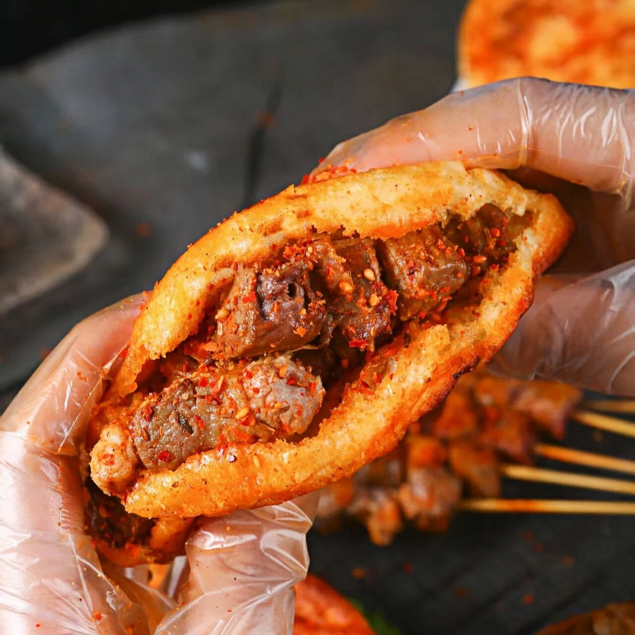 正宗东北烤饼夹牛肉串加量版