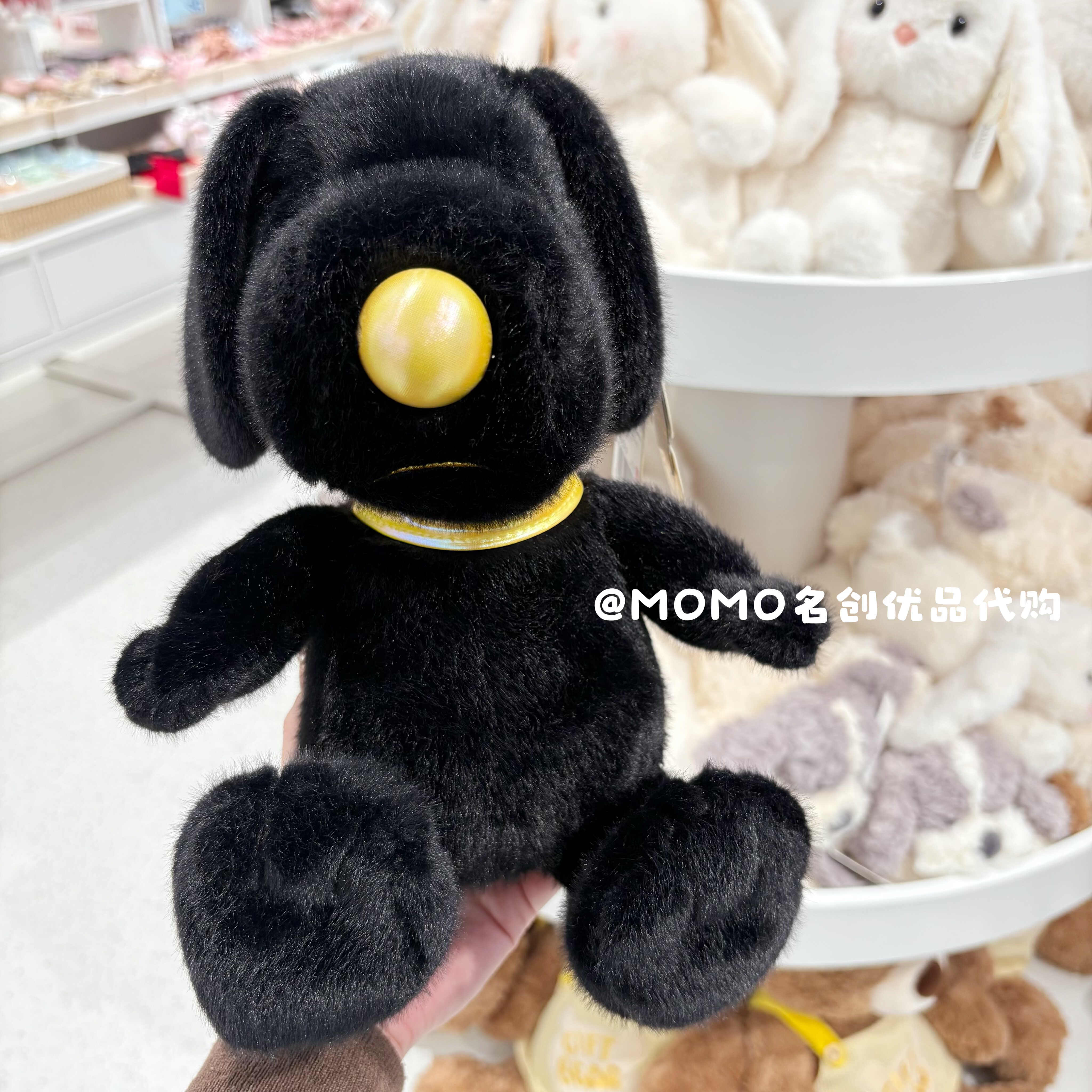 miniso名创优品史努比黑金坐姿毛绒公仔睡觉抱枕娃娃玩偶玩具礼物