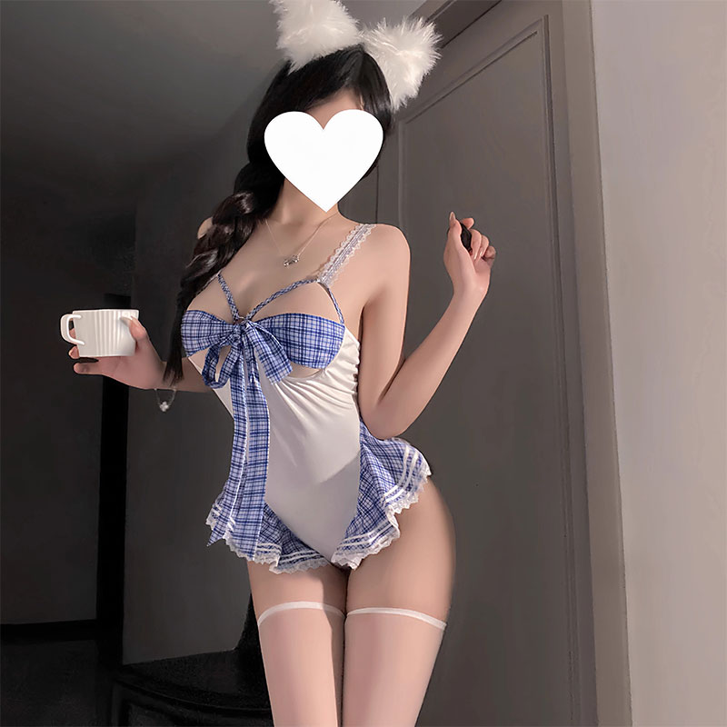 甜美风日系学妹女佣装约会制服女