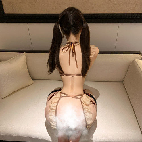 焦糖小熊*纯欲木耳边女仆连体衣