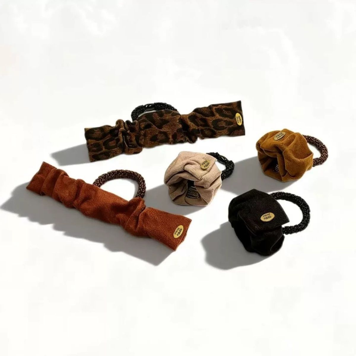 2025新款高弹力啪啪圈发圈感丝绒皮筋高马尾显发量不伤发发圈