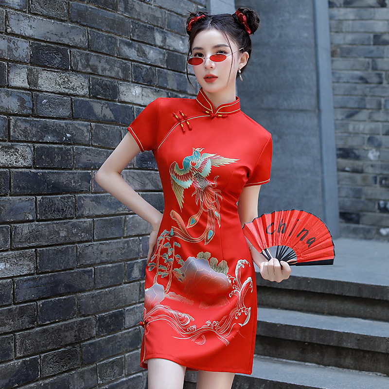 国潮风女装红色中国风凤凰敬酒服2024新款少女年轻款小个子连衣裙