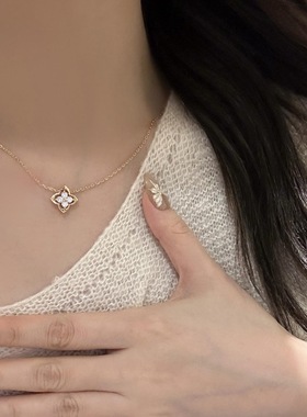 v金材质不掉色轻奢高级感双生四叶草镶钻项链时尚简约锁骨链