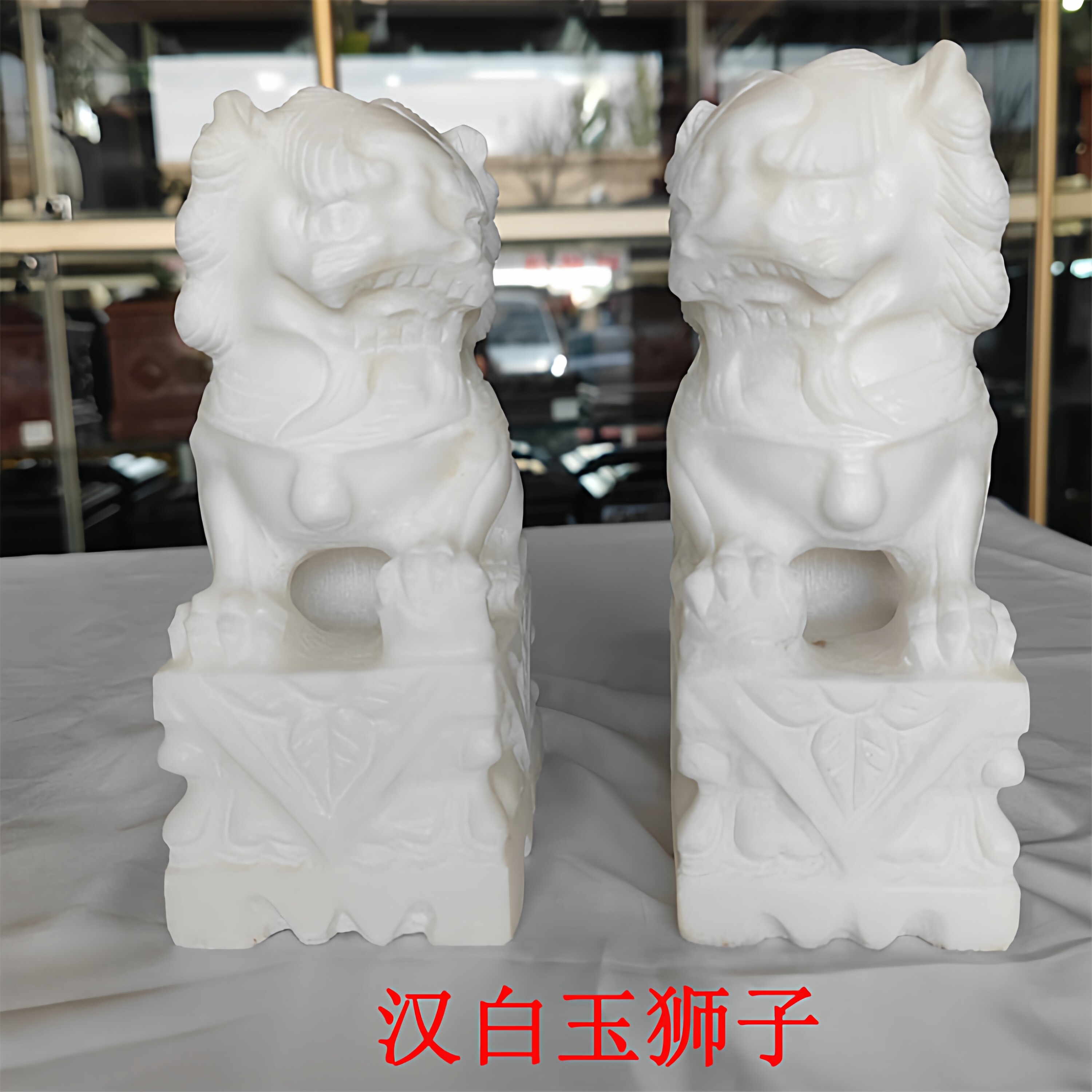 墓地石狮子一对公墓墓前坟前狮子汉白玉石狮子香炉花瓶灵位批发
