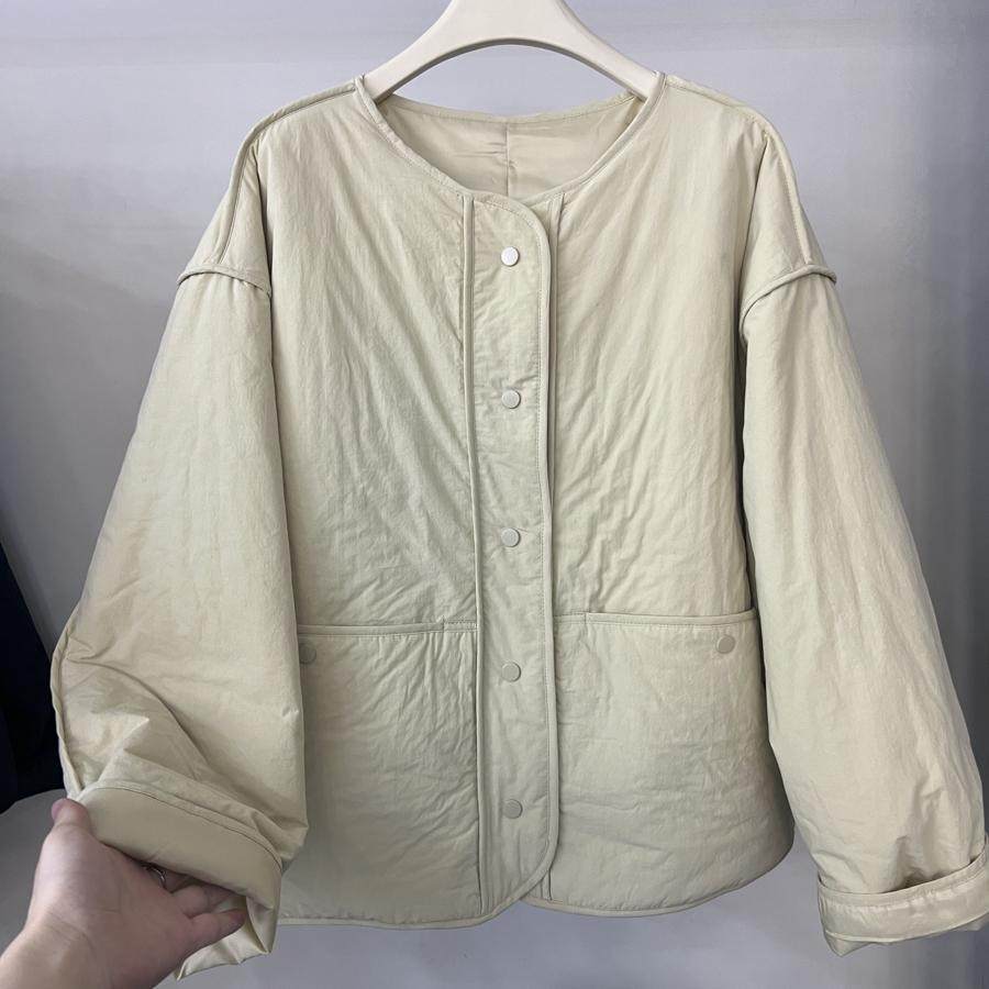 高端现货2024秋冬新款休闲宽松简约圆领单排暗扣夹棉棒球服外套女,女装/女士精品,短外套,淘宝优惠券,粉丝福利购,淘宝优惠卷