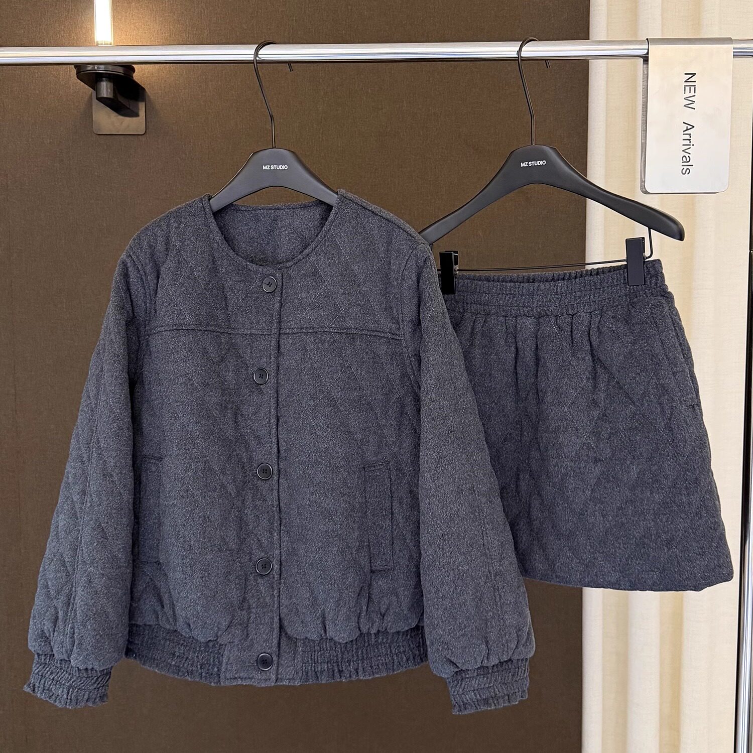 高端欧货冬季新款内搭夹90白鸭绒外套搭配短裙时尚套装女两件套,女装/女士精品,时尚套装,淘宝优惠券,粉丝福利购,淘宝优惠卷