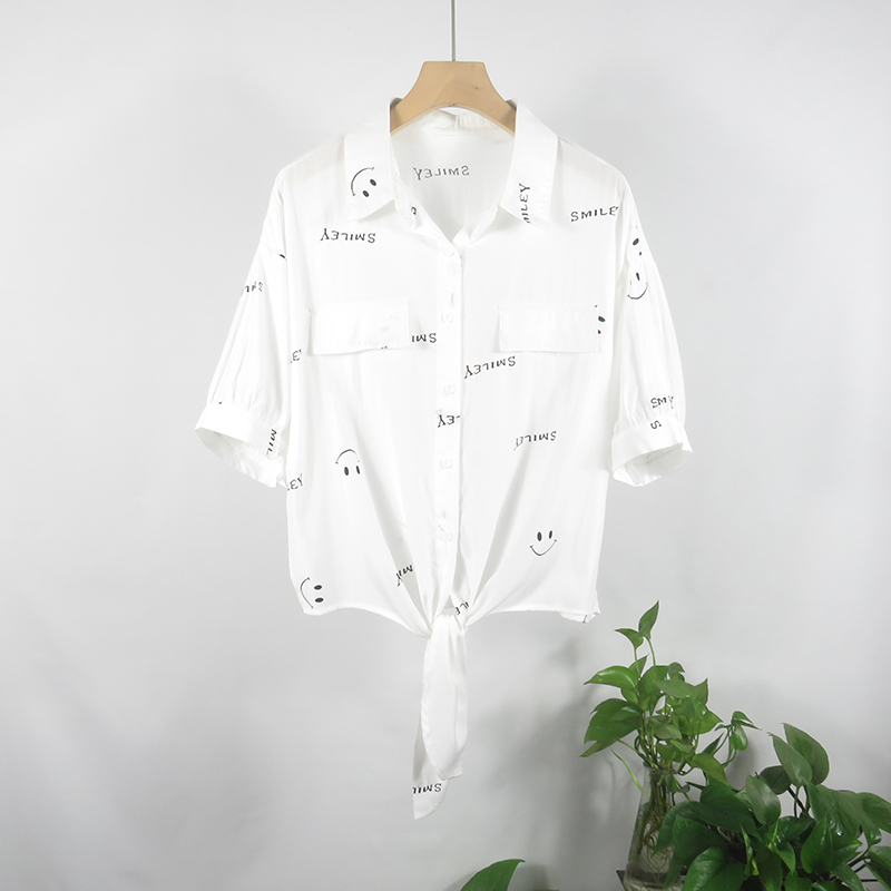 短袖上衣女夏季字母笑脸宽松衬衫
