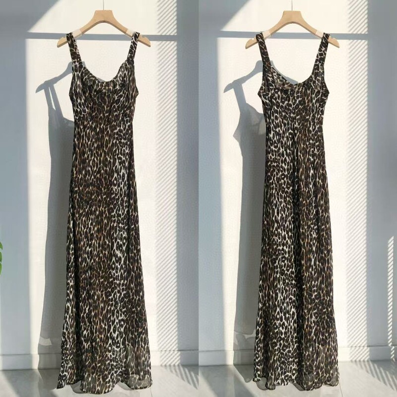 MIKO~2025春夏 简约大气 豹纹印花无袖11姆米双层真丝乔其连衣裙