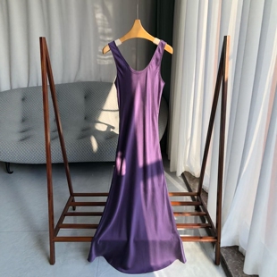 MIKO~2026夏季 澳洲小众慵懒风 无袖20姆米砂洗真丝素绉缎连衣裙